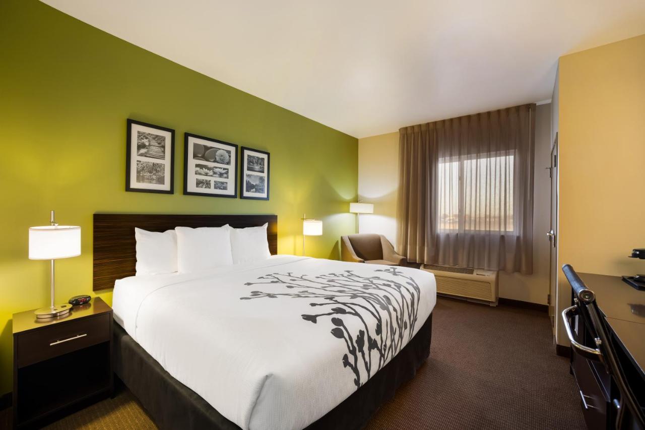 Sleep Inn & Suites Colby Extérieur photo